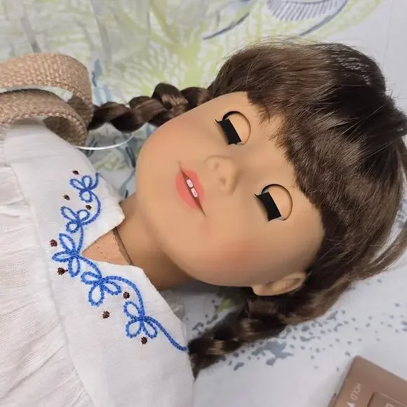 American Girl Doll Molly Mcintire 2013 in Julie Albright's Outfit - Picture 3 of 16